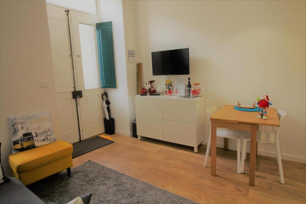 Flh Santa Catarina Lovely Flat Lisbon Bagian luar foto